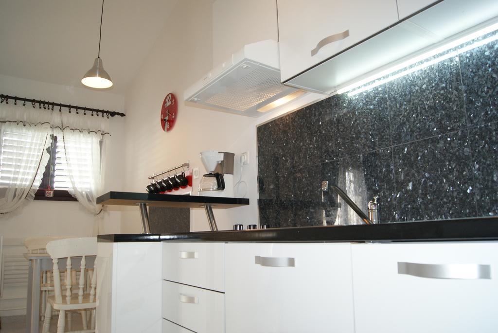 Sunset Apartment Selce Room photo
